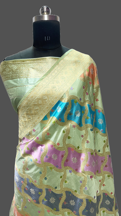 Pure Banarasi hand woven rungkat saree