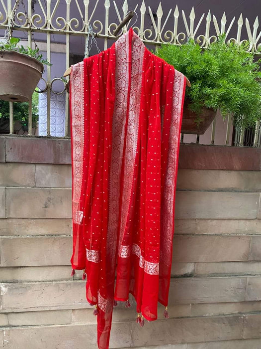 PURE KHADDI GEORGUTTE DUPATTA  -RED SILVER ZARI