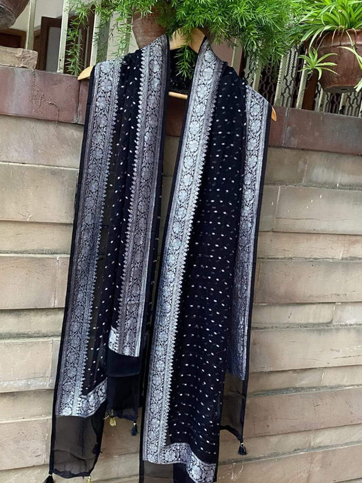 PEURE GEORGUTTE DUPATTA - SILVER ZARI WEAVING