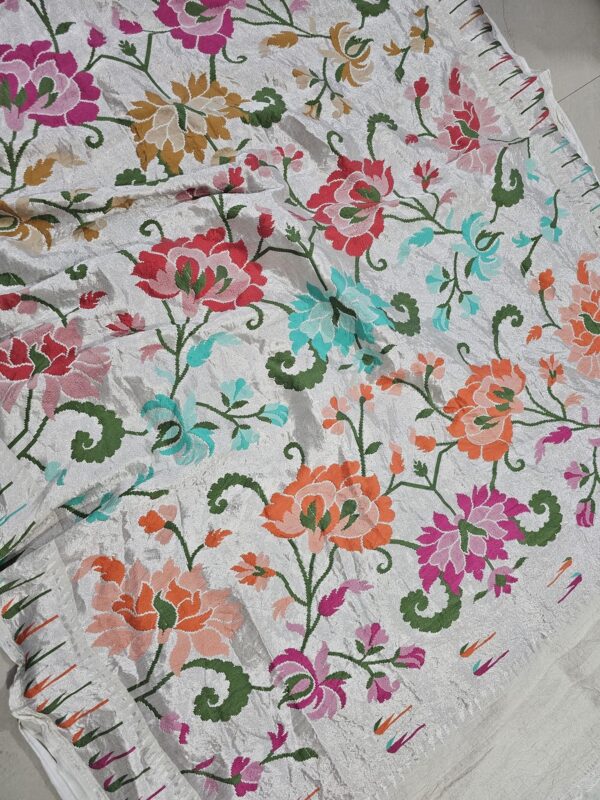 Pure Banarasi handloom Tassar georgutte saree - Image 4